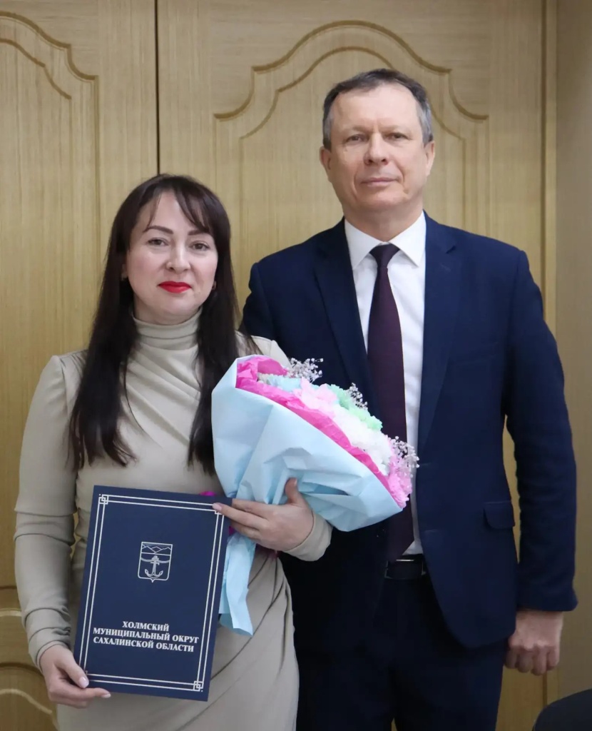 Ира и мэр.jpg Ира и мэр.jpg