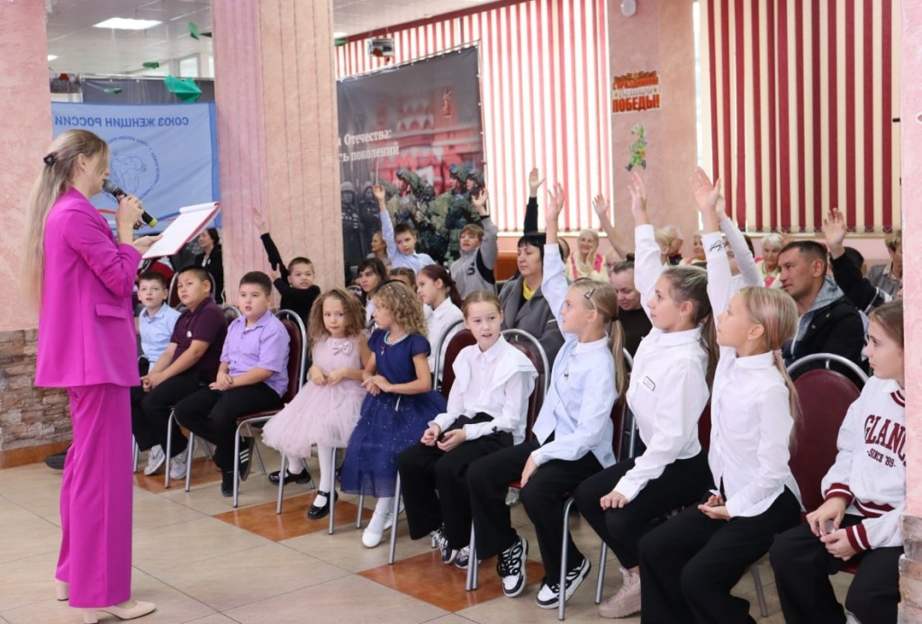 зал.jpg зал.jpg